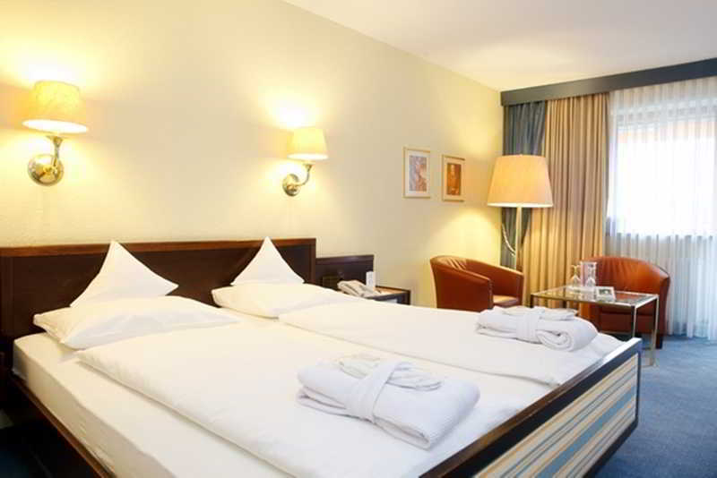 Wellnesshotel Wittelsbach Бад-Фюссинг Экстерьер фото